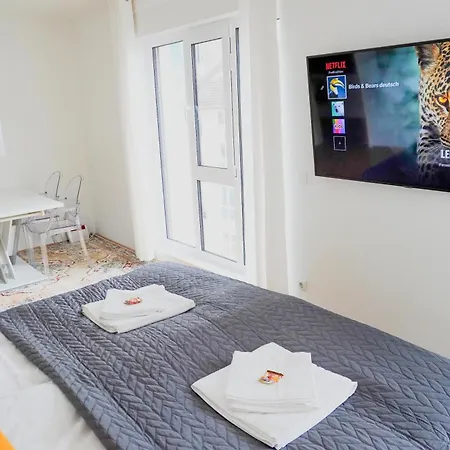 アパート At In The Inner